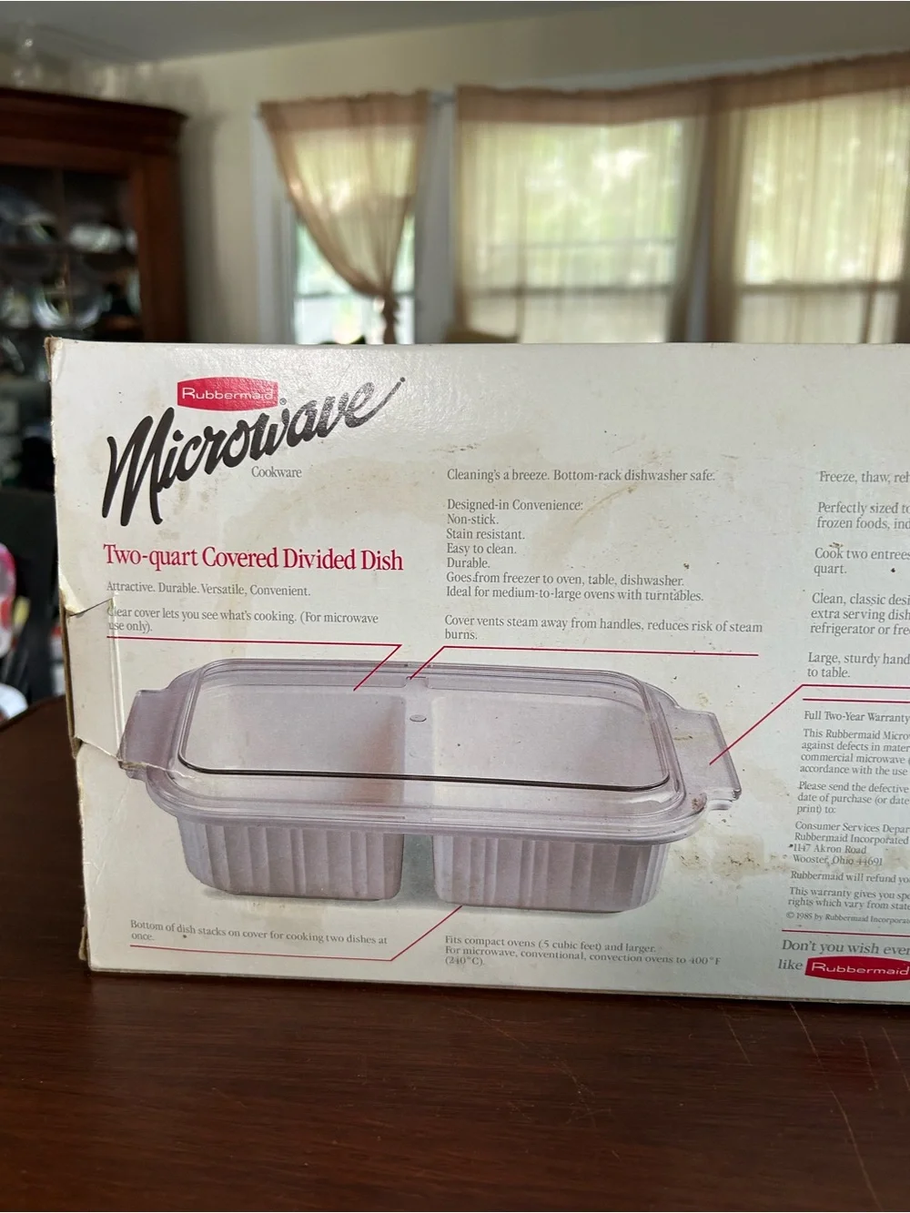 Rubbermaid White Covered Divided Microwave Dish with Clear Lid, regular oven,too